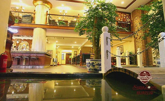 塞納左岸咖啡加盟店內(nèi)景實拍展示