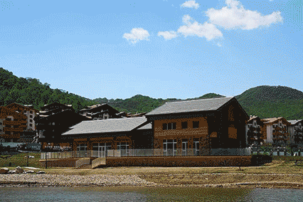 塞納左岸咖啡入駐?北京海坨山谷瑞士小鎮(zhèn)